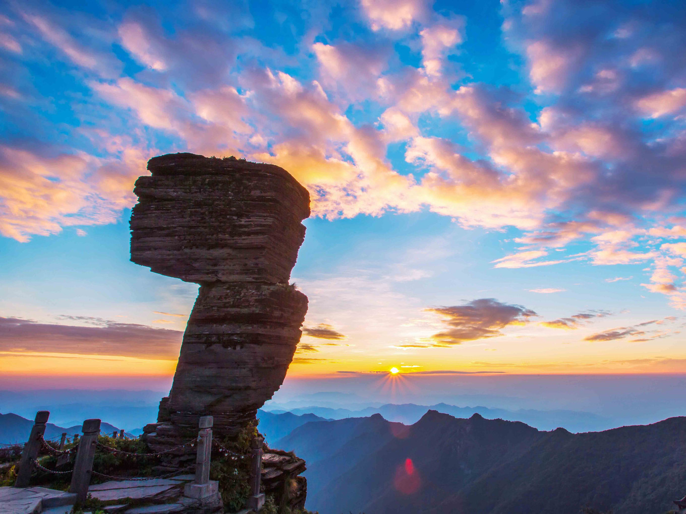 銅仁最美的10大景區(qū)：除了梵凈山之外，還有哪里值得一去？